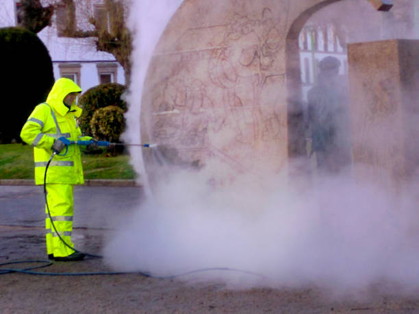 Best Sidewalk Pressure Washing  in South Amherst, OH